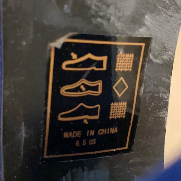 Blue sandals - Picture 3 of 3